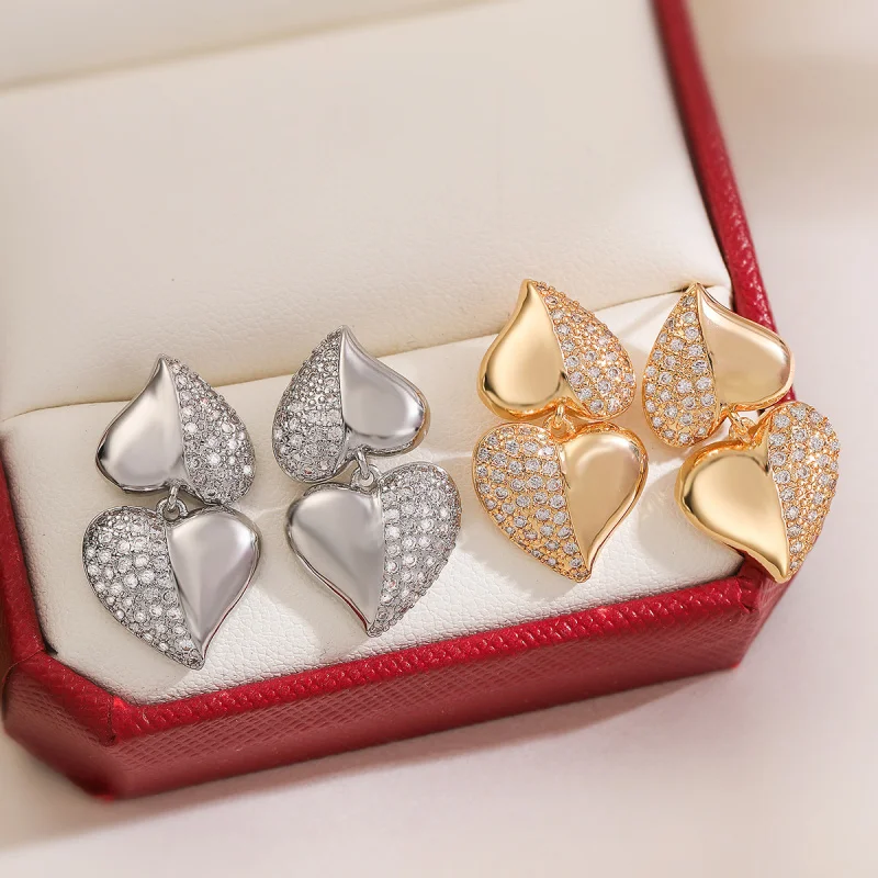 Fashionable Light Luxury 18K Gold Plated Heart Zircon Earrings for Women with Unique Design and High-end Feel
Fashionable Light Luxury 18K Gold Plated Heart Zircon Earrings for Women with Unique Design and High-end Feel