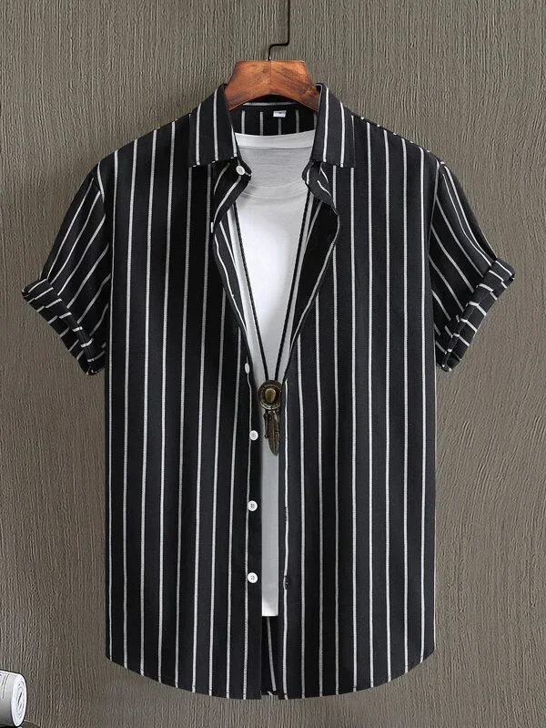 Alternating Striped Men's Shirts Summer Minimalist Shirts Beach Casual Style Short Sleeved Shirt Men's Hawaii Vacation Shirt
Alternating Striped Men's Shirts Summer Minimalist Shirts Beach Casual Style Short Sleeved Shirt Men's Hawaii Vacation Shirt