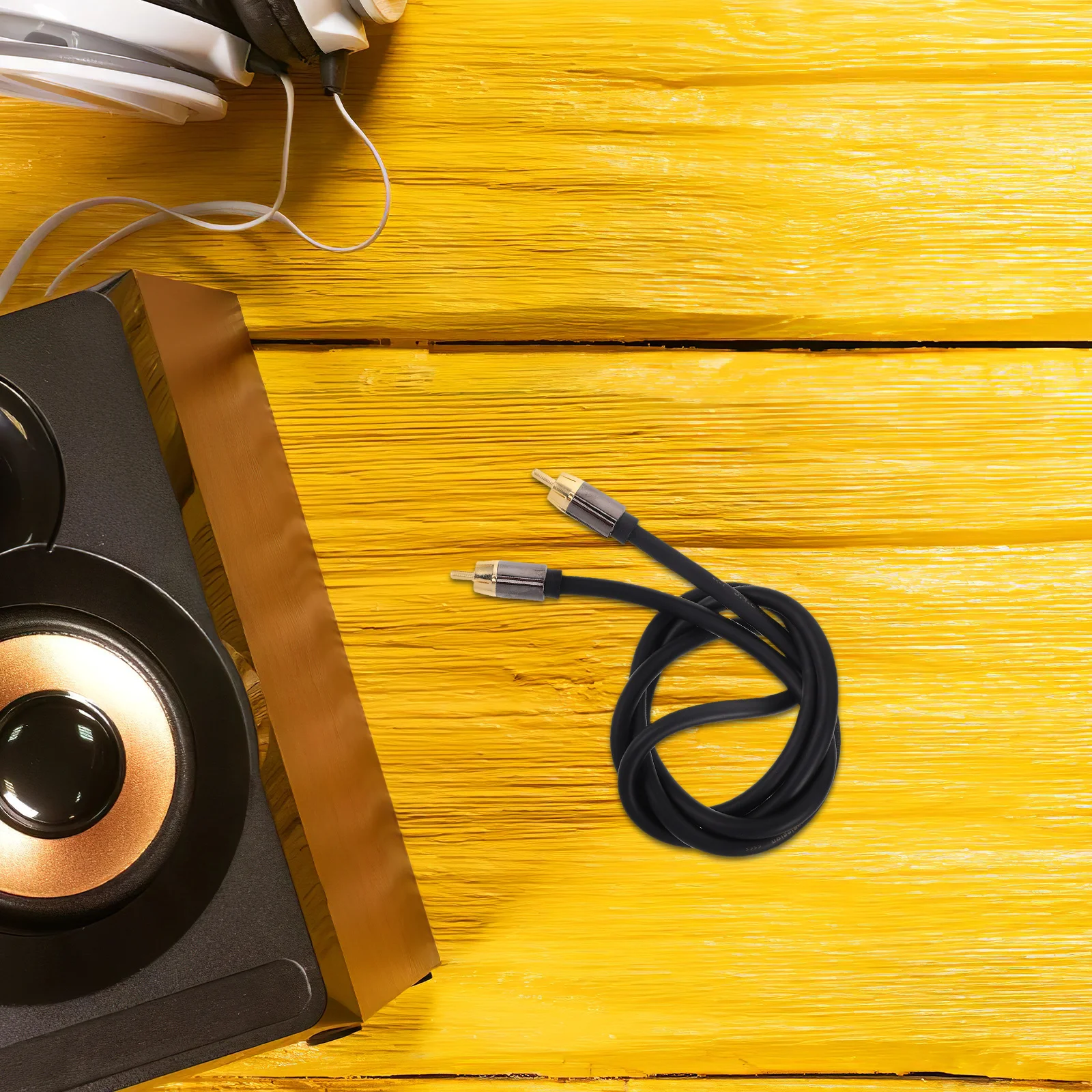 Audio Line Converter Cable Digital Connector Wire Conversion Video Equipment Adapter
Audio Line Converter Cable Digital Connector Wire Conversion Video Equipment Adapter