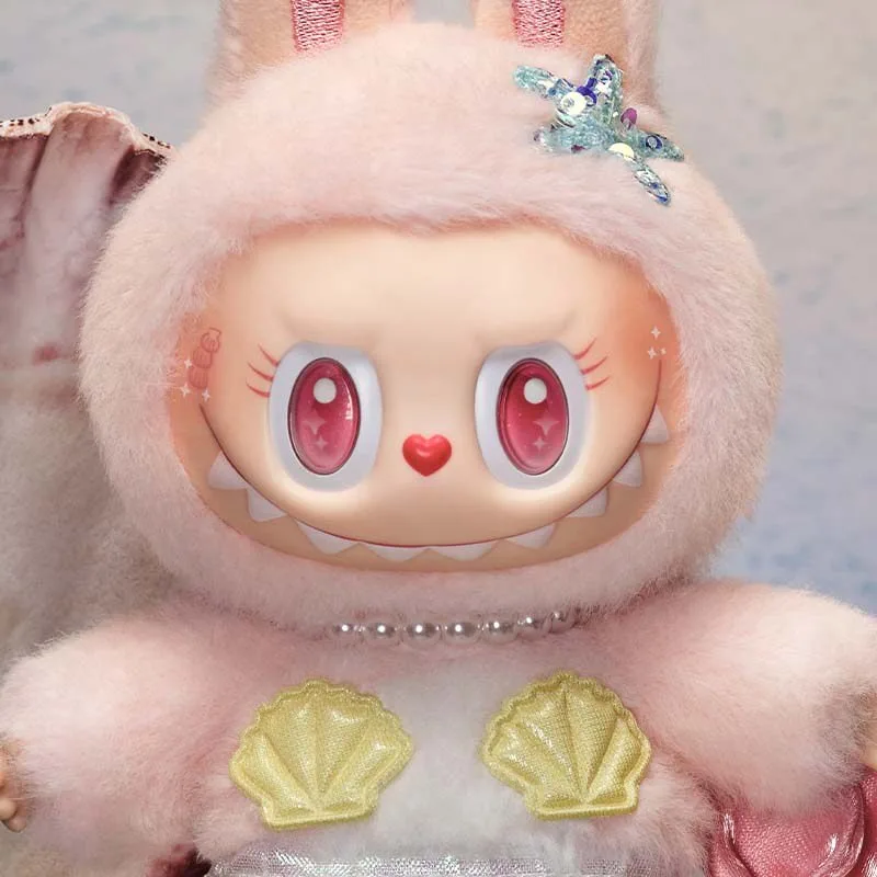 POP MART De Nliegende Labubu Series Labubu Sailor Captain Vinyl Plush Doll Exquisite Anime Figurine Party Birthday Gift
POP MART De Nliegende Labubu Series Labubu Sailor Captain Vinyl Plush Doll Exquisite Anime Figurine Party Birthday Gift