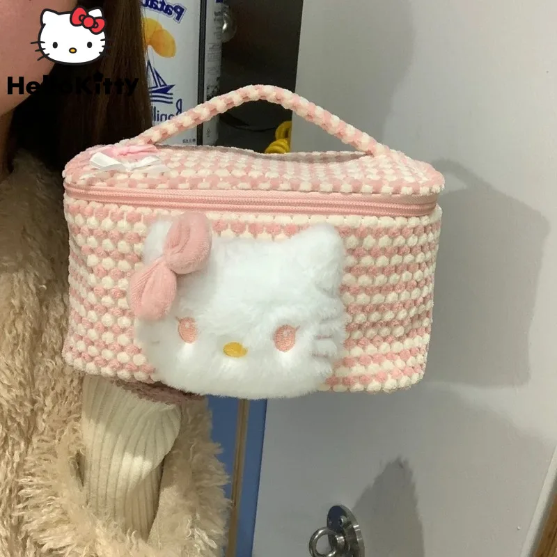 Sanrio Pink Cute Hello Kitty Makeup Bag Cartoon New Fashion Square Storage Bag Women Travel Sundries Handbag Y2k Kawaii Totes
Sanrio Pink Cute Hello Kitty Makeup Bag Cartoon New Fashion Square Storage Bag Women Travel Sundries Handbag Y2k Kawaii Totes