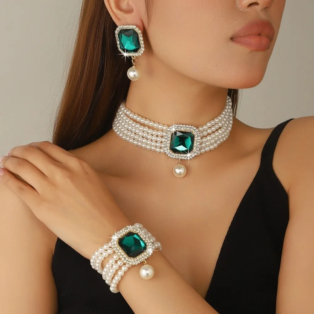 3Pcs/set Luxury Women'S Fashion Jewelry Set Elegant Short Style Bracelets Necklaces Earrings Set Sparkling Vintage
3Pcs/set Luxury Women'S Fashion Jewelry Set Elegant Short Style Bracelets Necklaces Earrings Set Sparkling Vintage