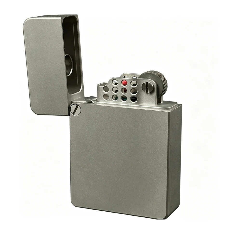 Titanium Alloy Trench Lighter CNC Reusable Kerosenes Lighter Flint Wheel Ignition Heavy Duty Armor Petrol Lighter Refillable
Titanium Alloy Trench Lighter CNC Reusable Kerosenes Lighter Flint Wheel Ignition Heavy Duty Armor Petrol Lighter Refillable