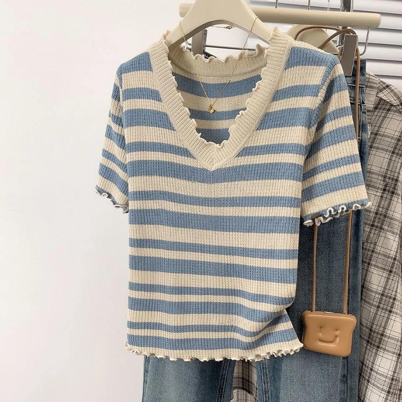 Women V Neck Short Sleeve T Shirts Summer Ice Silk Striped Print Fashion All-match 2xl Oversized Clothing Black Blue
Women V Neck Short Sleeve T Shirts Summer Ice Silk Striped Print Fashion All-match 2xl Oversized Clothing Black Blue