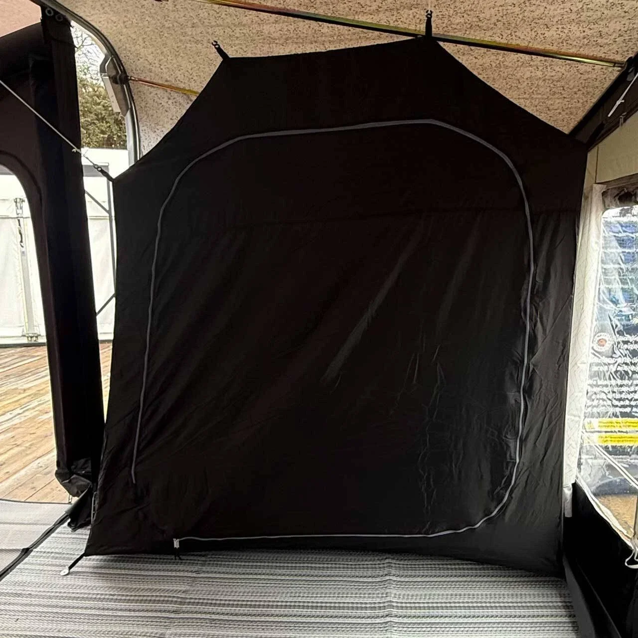 Universal Inner Awning Tent 140x220cm for Caravan Camper Motorhome Trailer, Camping Bedroom Shelter
Universal Inner Awning Tent 140x220cm for Caravan Camper Motorhome Trailer, Camping Bedroom Shelter
