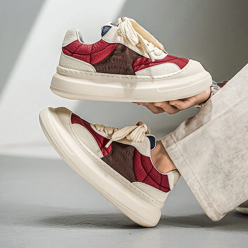 Мужские туфли для скейтбординга на платформе из искусственной кожи премиум-класса, модные универсальные повседневные кроссовки, увеличивающие рост с прочной нескользящей подошвой
Мужские туфли для скейтбординга на платформе из искусственной кожи премиум-класса, модные универсальные повседневные кроссовки, увеличивающие рост с прочной нескользящей подошвой