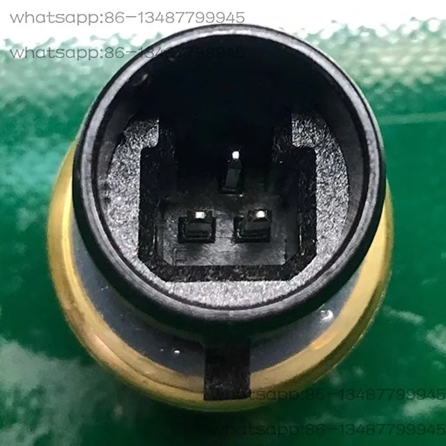 0P12DA040 High Pressure HK05YZ001 Low Pressure 30GT415784 Pressure OP12DA039 Transmitter
0P12DA040 High Pressure HK05YZ001 Low Pressure 30GT415784 Pressure OP12DA039 Transmitter