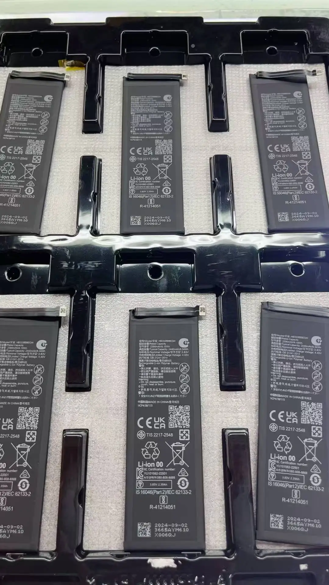 1pc New Battery for Huawei Matexs2 Standard Version Matexs2 battery folding HB3338B9EGW decoding without guidance
1pc New Battery for Huawei Matexs2 Standard Version Matexs2 battery folding HB3338B9EGW decoding without guidance