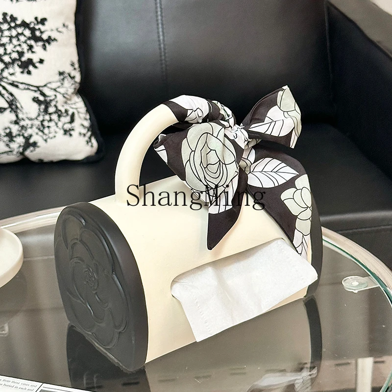CL original portable high-end light luxury atmosphere pumping box napkin paper box high-end home tissue paper tube
CL original portable high-end light luxury atmosphere pumping box napkin paper box high-end home tissue paper tube