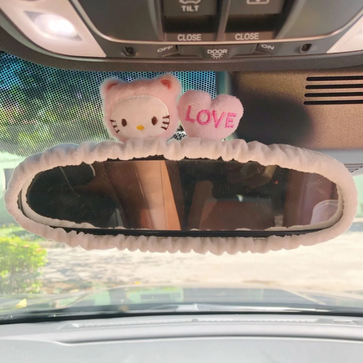 Kawaii sanrio hello kitty my melody mirror doll cartoon reversing mirror security belt car interior accessories Gift for Girls
Kawaii sanrio hello kitty my melody mirror doll cartoon reversing mirror security belt car interior accessories Gift for Girls