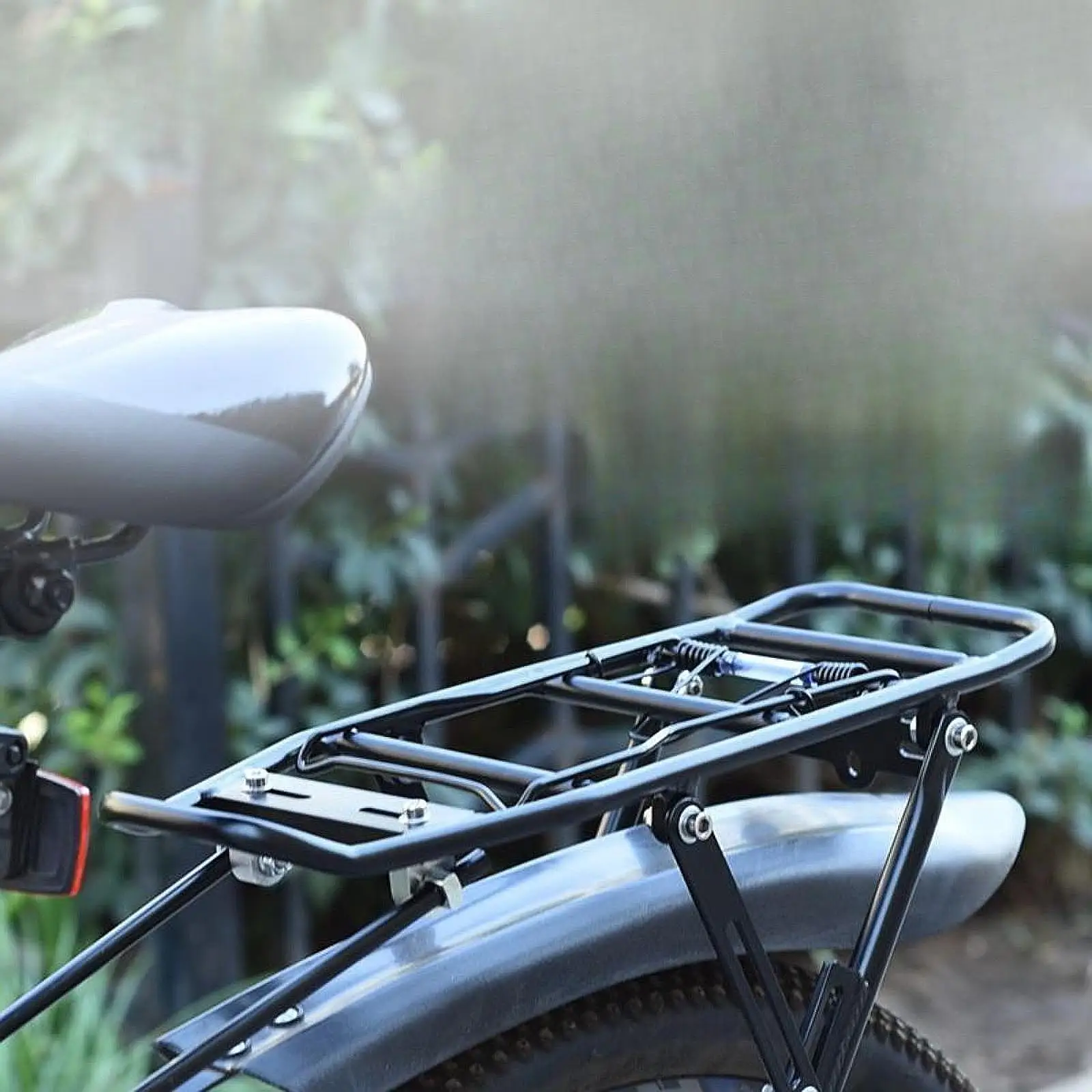 Bike Cargo Rack Aluminum Rear Mount Touring Carrier Shelf for Bicycles with 25kg Load Capacity for Cycling Equipment
Bike Cargo Rack Aluminum Rear Mount Touring Carrier Shelf for Bicycles with 25kg Load Capacity for Cycling Equipment