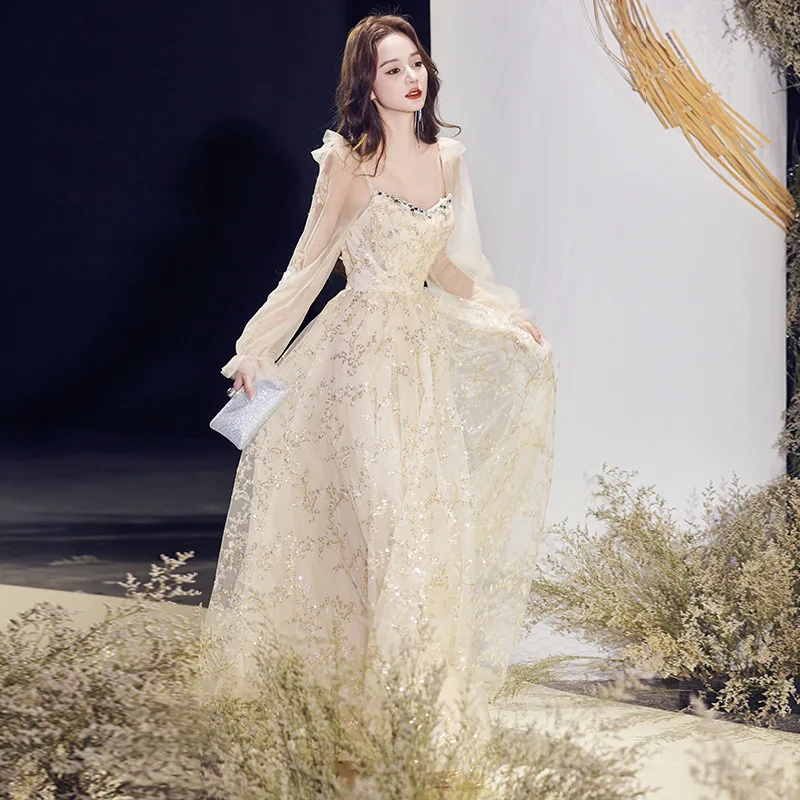 2026 New Women's Spring/Summer Champagne V-neck Banquet Evening Dress, Fashionable and Skinny Style Highlight Long Dress
2026 New Women's Spring/Summer Champagne V-neck Banquet Evening Dress, Fashionable and Skinny Style Highlight Long Dress
