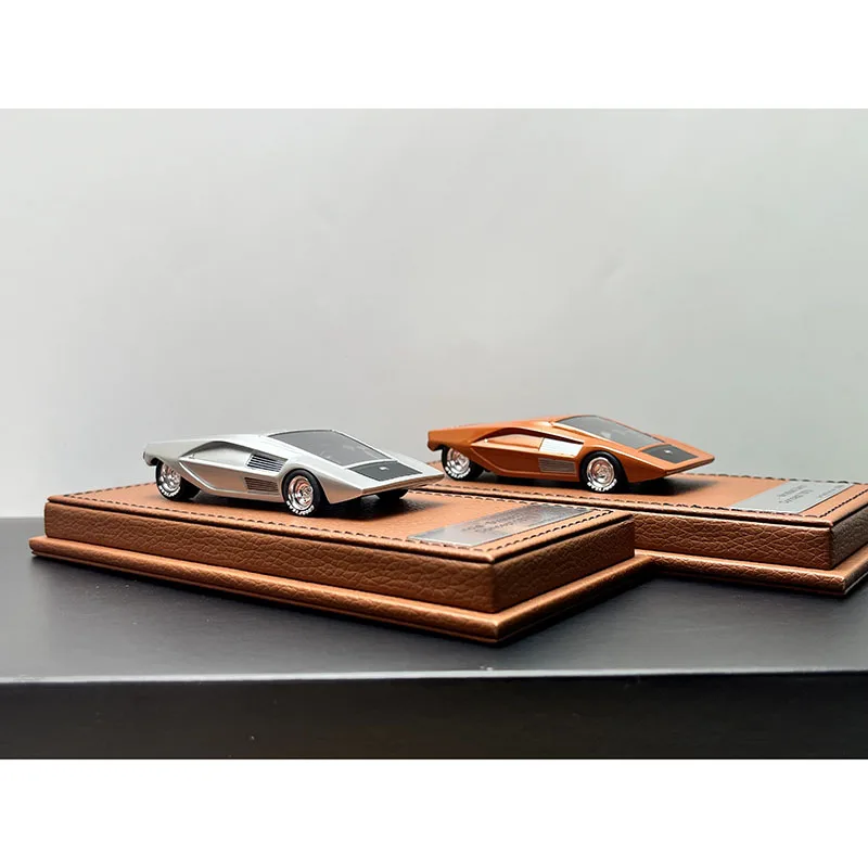 ENGUP 1/43 Коллекционная модель концепт-кара Stratos Zero 1970 года из смолы, имитационная модель автомобиля, игрушка для демонстрации, подарок, сувенир
ENGUP 1/43 Коллекционная модель концепт-кара Stratos Zero 1970 года из смолы, имитационная модель автомобиля, игрушка для демонстрации, подарок, сувенир