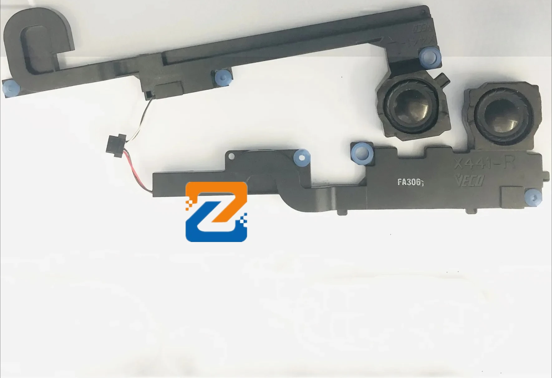 Новый встроенный динамик для ноутбука ASUS X441 X441U X441UV A441 A441U F441 F441U R414 R414U K441 K441U Внутренний звуковой динамик
Новый встроенный динамик для ноутбука ASUS X441 X441U X441UV A441 A441U F441 F441U R414 R414U K441 K441U Внутренний звуковой динамик