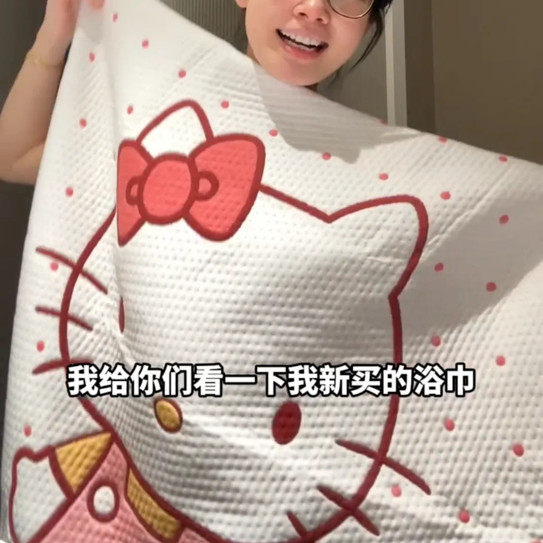 Hello Kitty Cotton Bath Towel Girls Heart Embroidered Swimming Quick Drying Absorbent Women's Large Bathrobe For Girls Kid Women
Hello Kitty Cotton Bath Towel Girls Heart Embroidered Swimming Quick Drying Absorbent Women's Large Bathrobe For Girls Kid Women