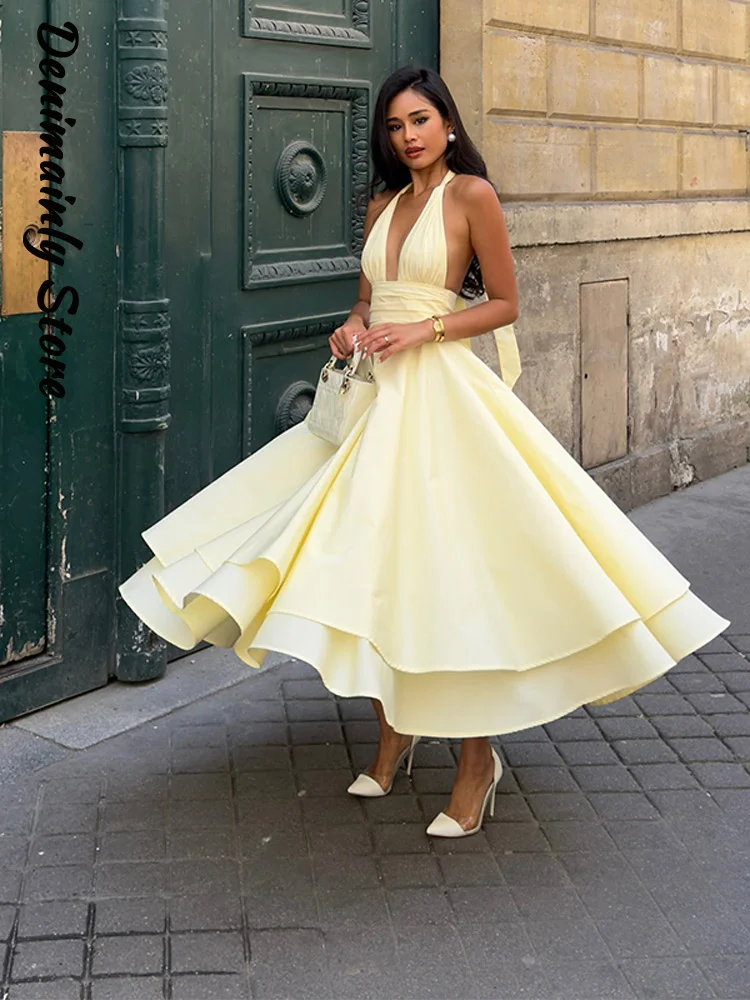 Sexy Halter High Waist Pleated Long Dress Women Deep V-neck Sleeveless Backless A-line Solid Dresses 2025 Summer Lady Robes
Sexy Halter High Waist Pleated Long Dress Women Deep V-neck Sleeveless Backless A-line Solid Dresses 2025 Summer Lady Robes