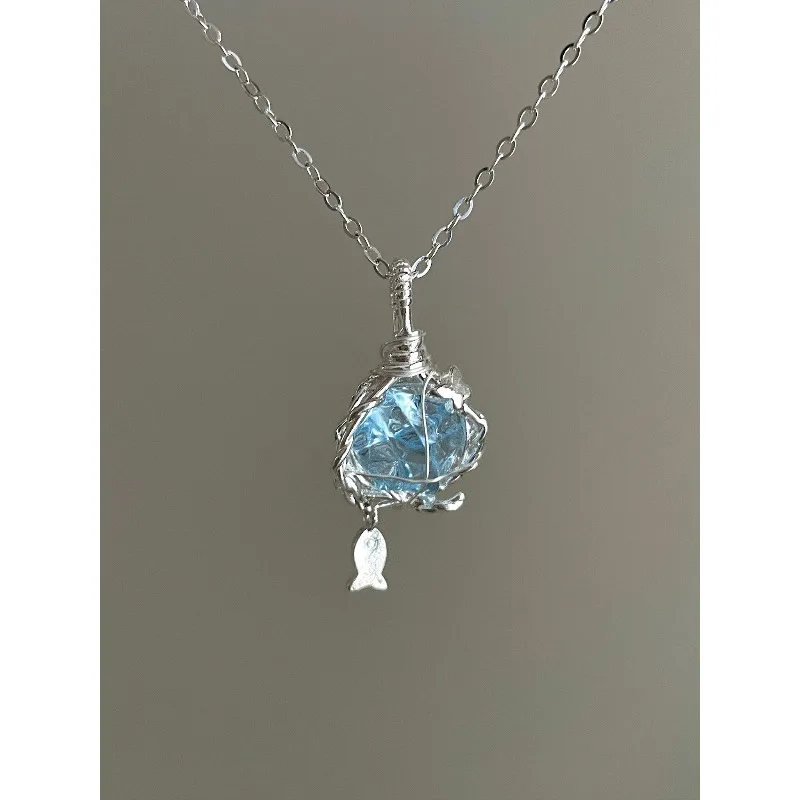 Necklace with High-end Feel, Light Luxury, Niche Collarbone Chain, Ins Style, Gentle, Sweet, Cool, Fairy Essential, Versatile
Necklace with High-end Feel, Light Luxury, Niche Collarbone Chain, Ins Style, Gentle, Sweet, Cool, Fairy Essential, Versatile