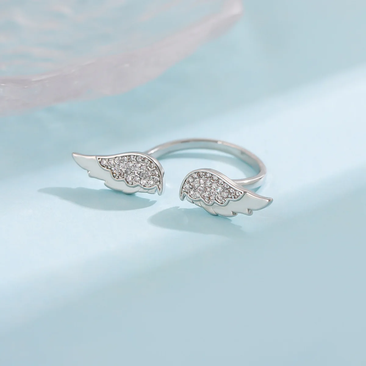 Новая мода, индивидуальные крылья ангела, стерлинговое серебро 925 пробы, темпераментные кристаллы, изысканные открывающиеся кольца R391
Новая мода, индивидуальные крылья ангела, стерлинговое серебро 925 пробы, темпераментные кристаллы, изысканные открывающиеся кольца R391