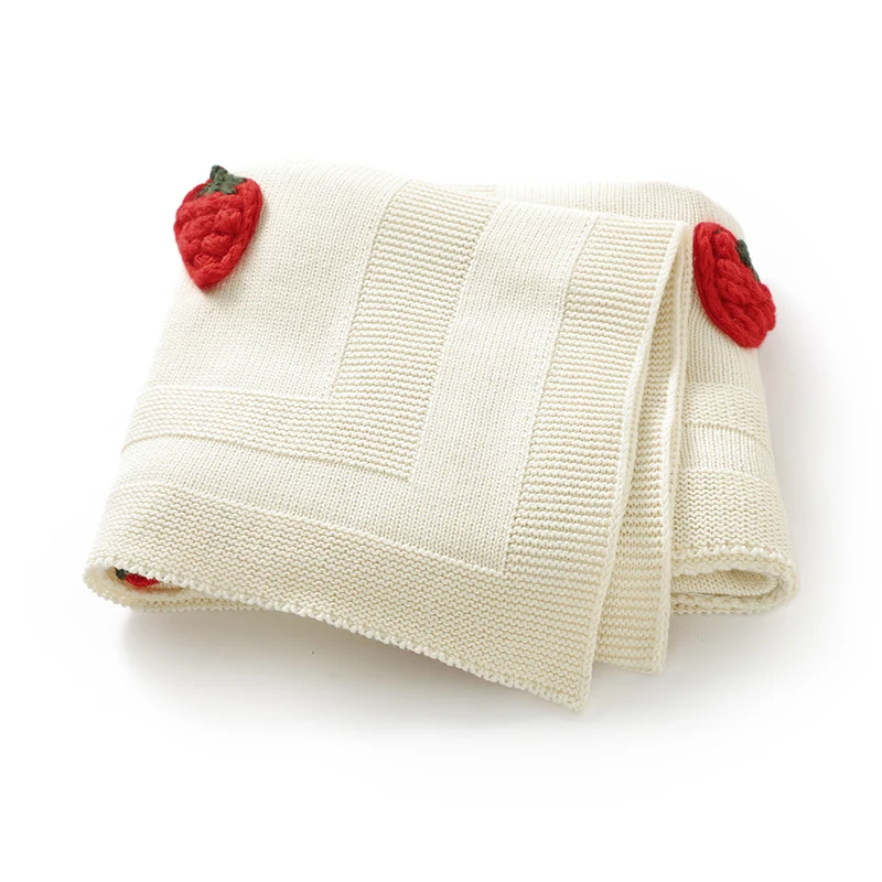 Детские одеяла, хлопковое вязаное постельное белье для новорожденных мальчиков и девочек, одеяло 90*70 см, пеленка для детской коляски, мягкая модная милая 3D клубника
Детские одеяла, хлопковое вязаное постельное белье для новорожденных мальчиков и девочек, одеяло 90*70 см, пеленка для детской коляски, мягкая модная милая 3D клубника