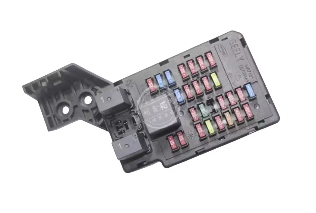 Indoor Center Console Relay Box 1067003569 1067001121 for Geely 2009-2013 Emgrand EC7 RV 715 718 Fuse Box Assembly
Indoor Center Console Relay Box 1067003569 1067001121 for Geely 2009-2013 Emgrand EC7 RV 715 718 Fuse Box Assembly