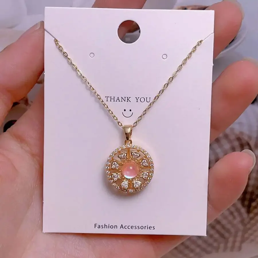Steel Clavicle Chain Pendant Necklace With Rotating Gemstone For Women
Steel Clavicle Chain Pendant Necklace With Rotating Gemstone For Women
