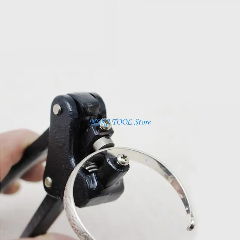 L8RC Engraving Pliers Jewelry Printing Plier for Necklaces and Bracelets
L8RC Engraving Pliers Jewelry Printing Plier for Necklaces and Bracelets