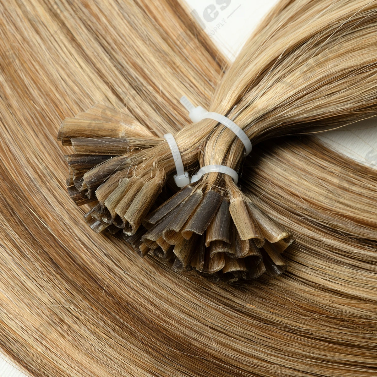 Наращивание волос U-Tip из натуральных человеческих волос с кератиновым покрытием, 30 г/упаковка, прямые волосы для женщин
Наращивание волос U-Tip из натуральных человеческих волос с кератиновым покрытием, 30 г/упаковка, прямые волосы для женщин