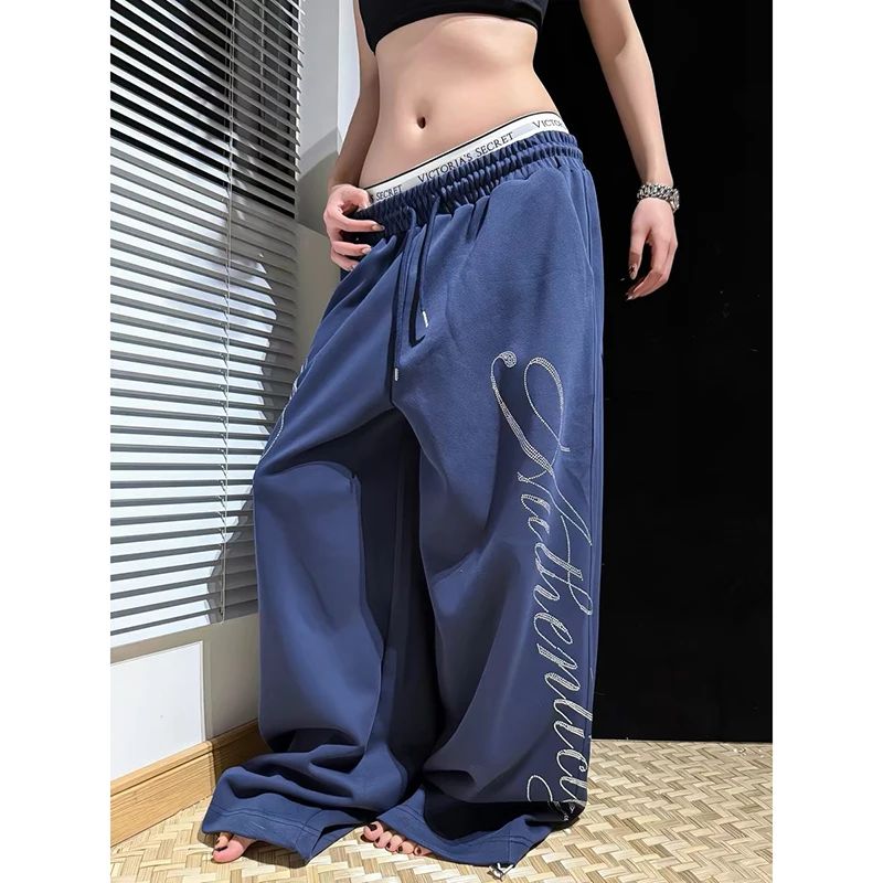YIBASHU Women Blue Oversize Letter Pants Harajuku Baggy Sweatpants Y2k Vintage Streetwear Japanese 2000s Trousers Spring Clothes
YIBASHU Women Blue Oversize Letter Pants Harajuku Baggy Sweatpants Y2k Vintage Streetwear Japanese 2000s Trousers Spring Clothes