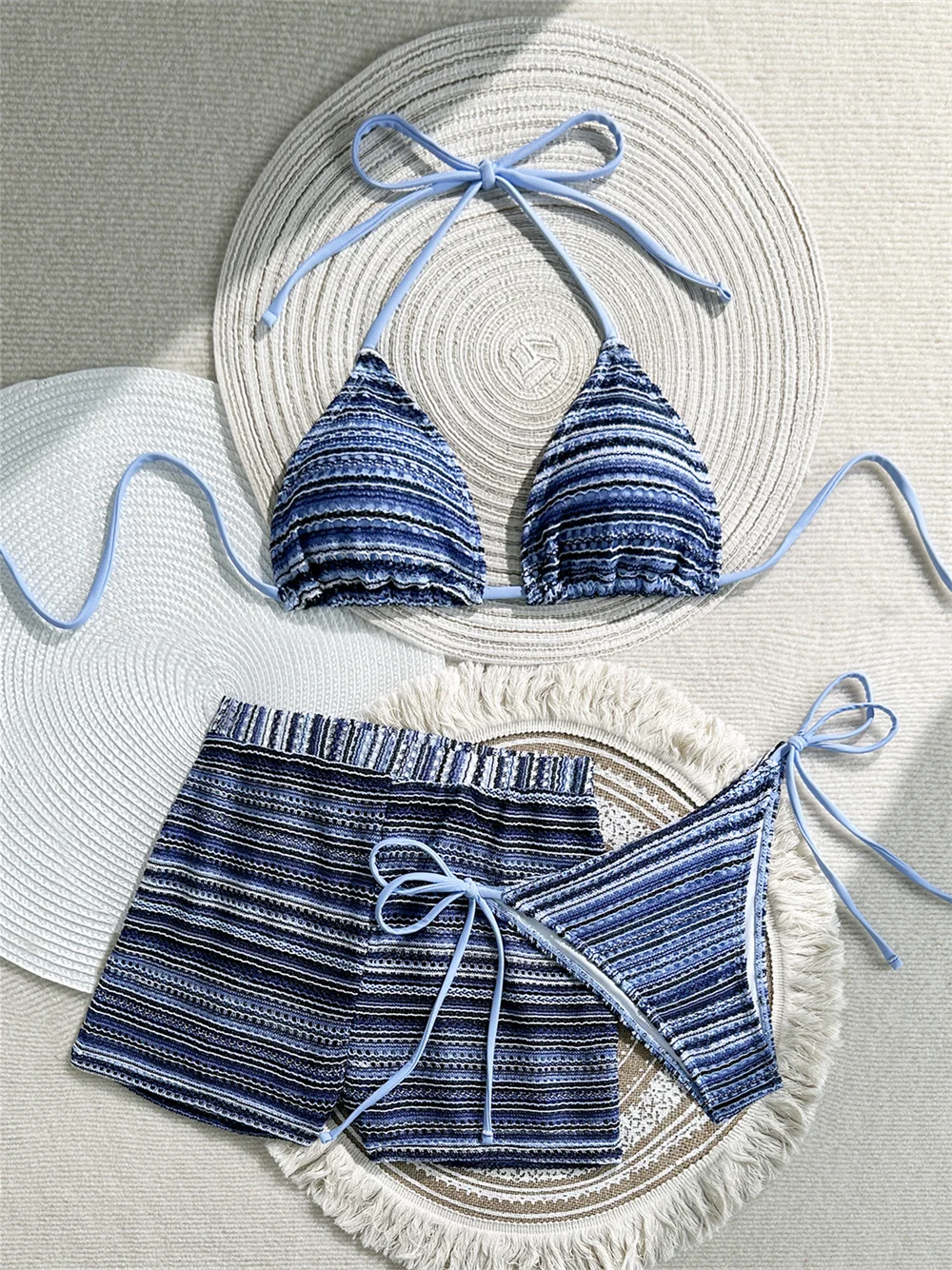 Vintage Blue Striped Bikini Contrast Color Shorts Sets Micro String Swimwear Women Three Piece Vacation Outfit Backless Swimsuit
Vintage Blue Striped Bikini Contrast Color Shorts Sets Micro String Swimwear Women Three Piece Vacation Outfit Backless Swimsuit