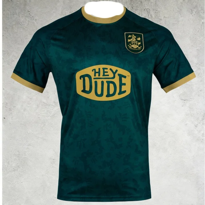 Одежда для беременных. Футболка Huddersfield Town FC Home and Away Footbool Jersey. Удобная футболка, одинаковая для взрослых и детей.
Одежда для беременных. Футболка Huddersfield Town FC Home and Away Footbool Jersey. Удобная футболка, одинаковая для взрослых и детей.