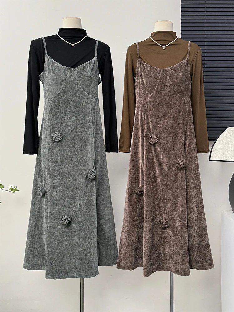 Two Piece Sets Skirt Vintage French Velour Three-Dimensional Floral Slim Dress Women Autumn Half High Neck Knitted Sweater Suits
Two Piece Sets Skirt Vintage French Velour Three-Dimensional Floral Slim Dress Women Autumn Half High Neck Knitted Sweater Suits