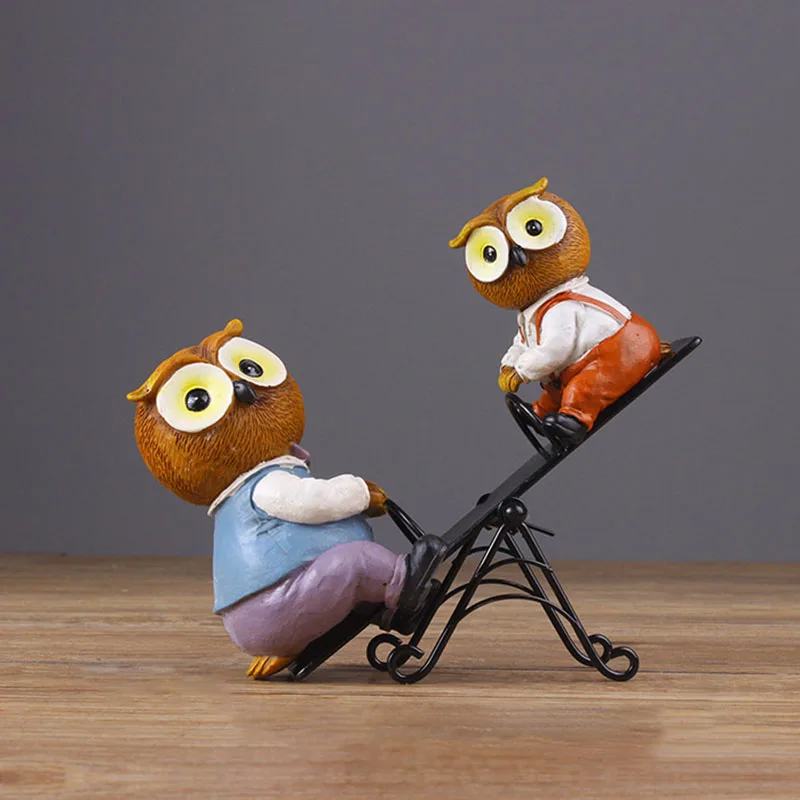 Modern Minimalist Style Resin Owl Seesaw Handicraft Home Ornament Living Room TV Stand Bedroom Bookshelf Creativity Decoration
Modern Minimalist Style Resin Owl Seesaw Handicraft Home Ornament Living Room TV Stand Bedroom Bookshelf Creativity Decoration