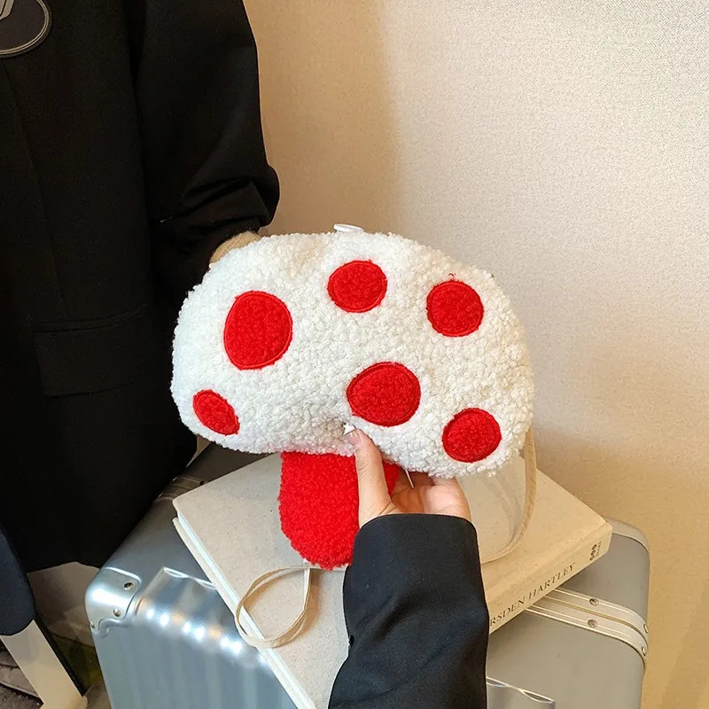 Cotton Patchwork Mushroom Shape Crossbody Bags Students Cute Women's Bags 2025 Brand Autumn New Design Sense Women's Handbags
Cotton Patchwork Mushroom Shape Crossbody Bags Students Cute Women's Bags 2025 Brand Autumn New Design Sense Women's Handbags