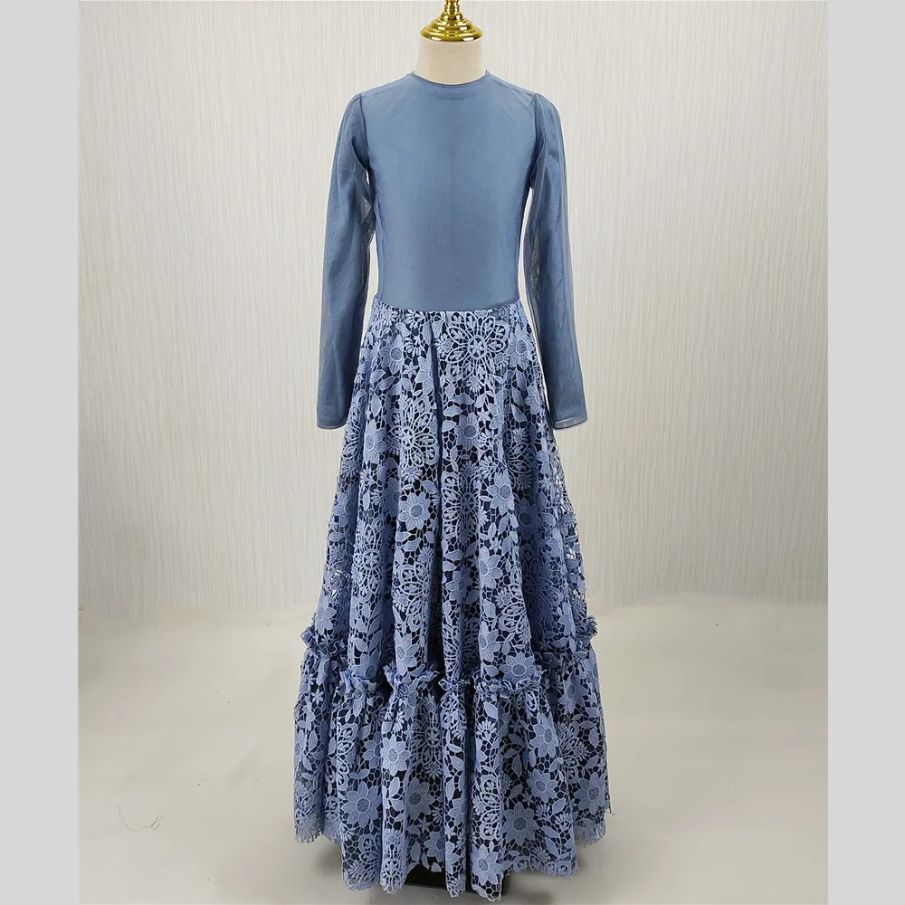 Customized Real Photo Modest Flower Girl Dresses Blue Lace O-neck Full Sleeves Zipper Back A-line Floor Length Kid Gowns ZP126
Customized Real Photo Modest Flower Girl Dresses Blue Lace O-neck Full Sleeves Zipper Back A-line Floor Length Kid Gowns ZP126
