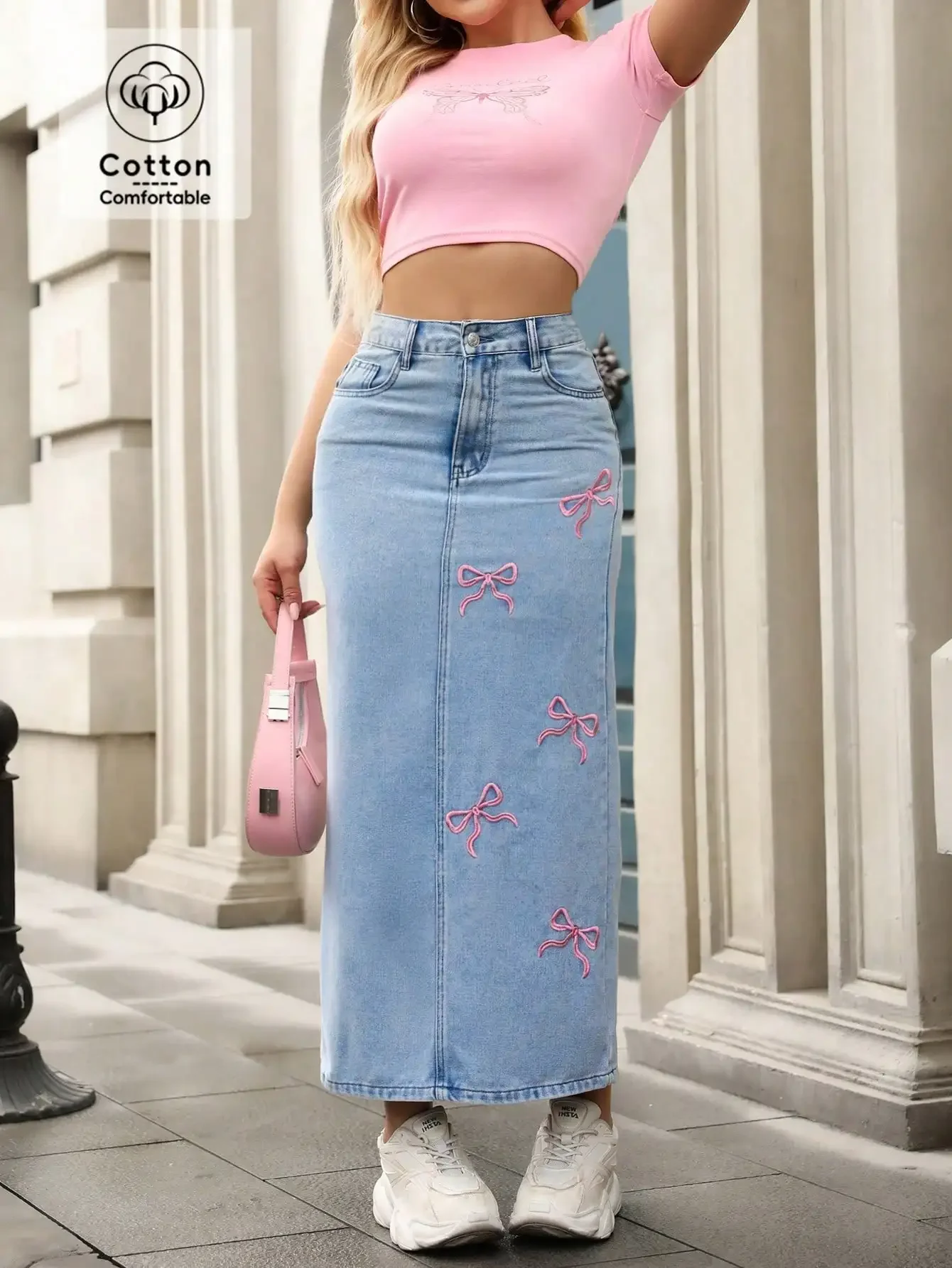 Light Wash Denim Midi Skirt with Pink Bow Embroidery, A-Line Cut, Casual Summer Wear
Light Wash Denim Midi Skirt with Pink Bow Embroidery, A-Line Cut, Casual Summer Wear