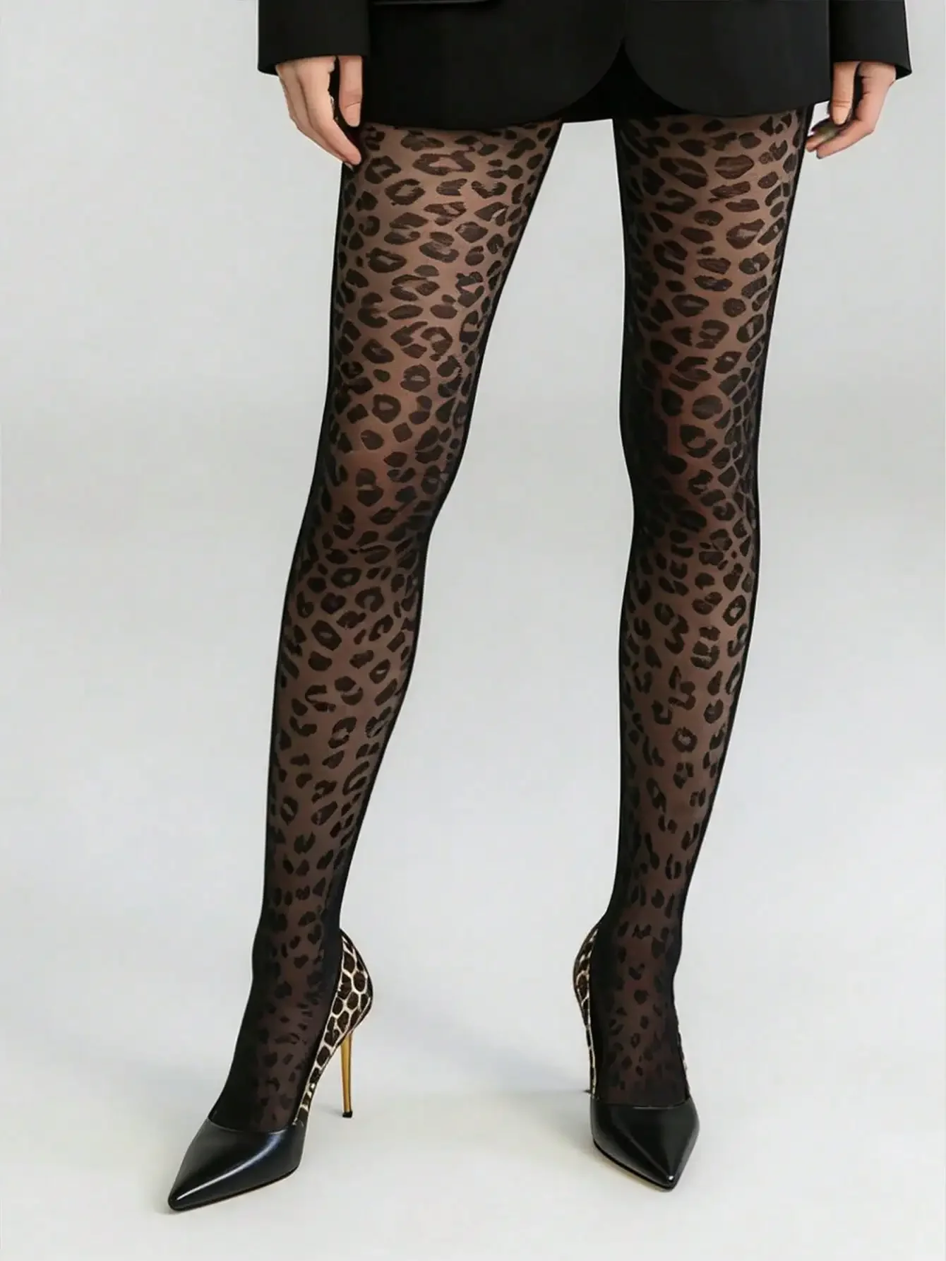 1 Pair Women's Spring/Summer Leopard Print See-Through Black Tights, High Stretch Nylon Material, Sexy Wild Y2K Style, Ideal For
1 Pair Women's Spring/Summer Leopard Print See-Through Black Tights, High Stretch Nylon Material, Sexy Wild Y2K Style, Ideal For