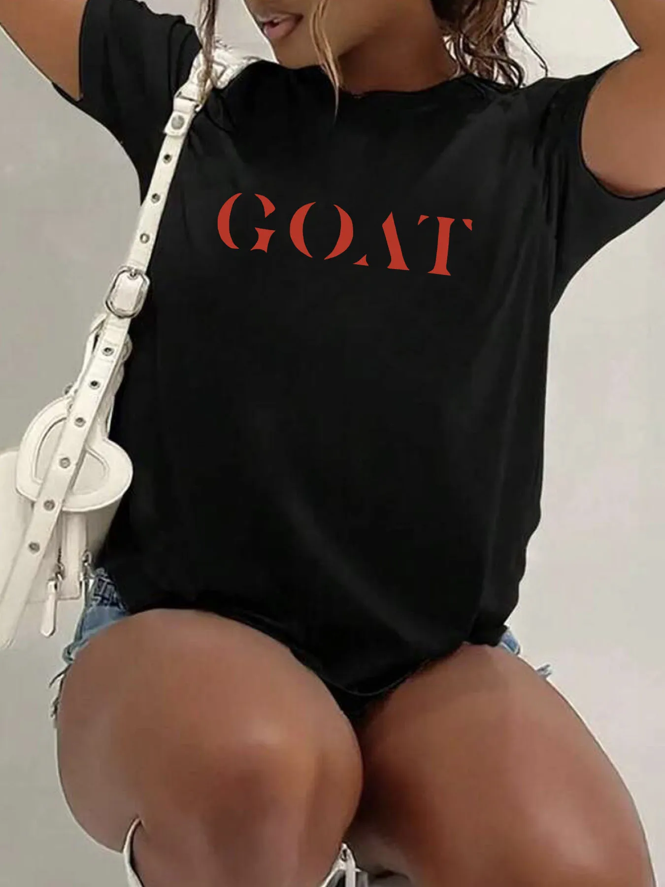 English letters Plus size women's round neck short sleeve T-shirt with elastic half sleeves and trendy prints
English letters Plus size women's round neck short sleeve T-shirt with elastic half sleeves and trendy prints