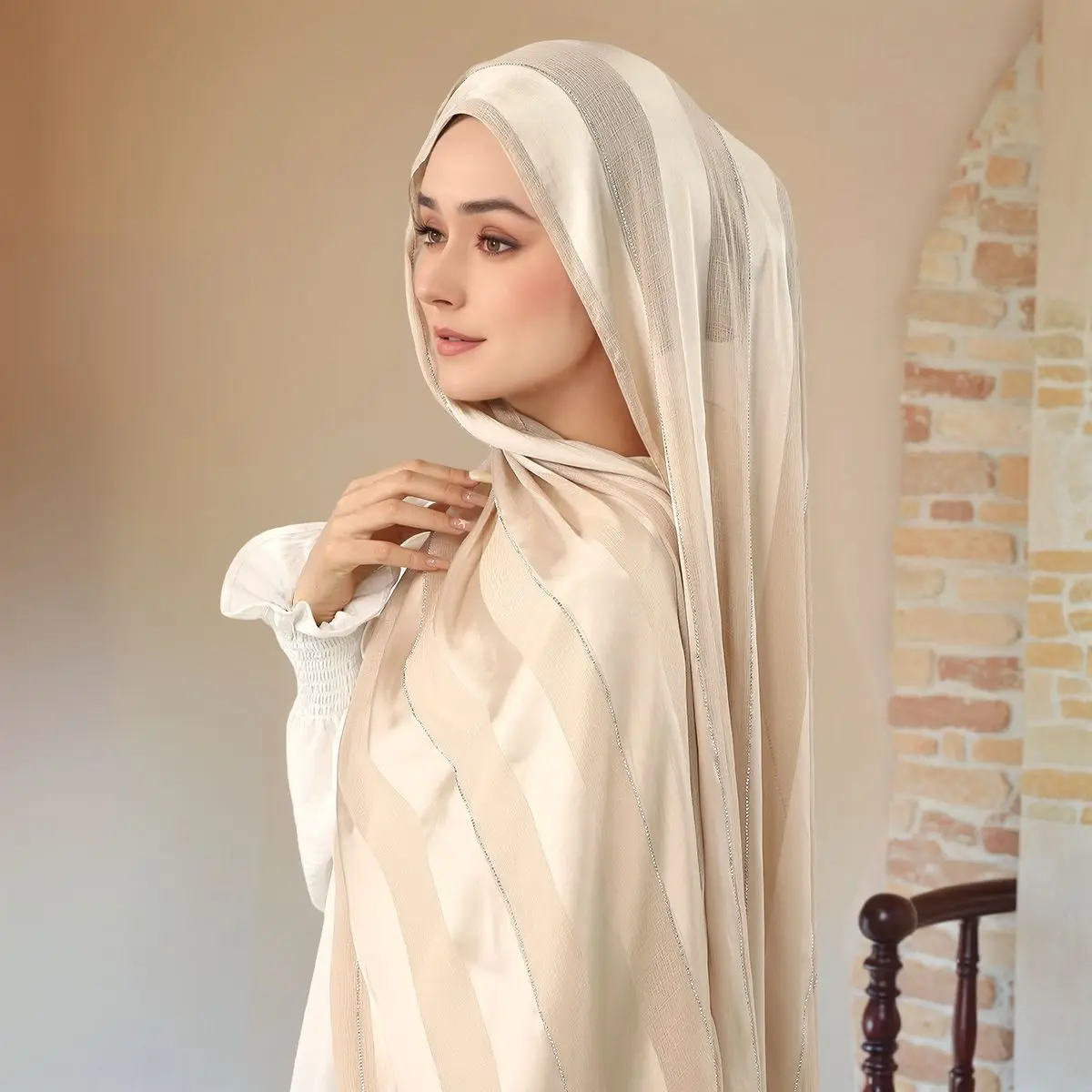Muslim Hijab Wrap Shawl Versatile Scarf/Cape Dual-Use Headwear Women Formal Occasions/Daily Styling Modest Fashion Comfortable
Muslim Hijab Wrap Shawl Versatile Scarf/Cape Dual-Use Headwear Women Formal Occasions/Daily Styling Modest Fashion Comfortable