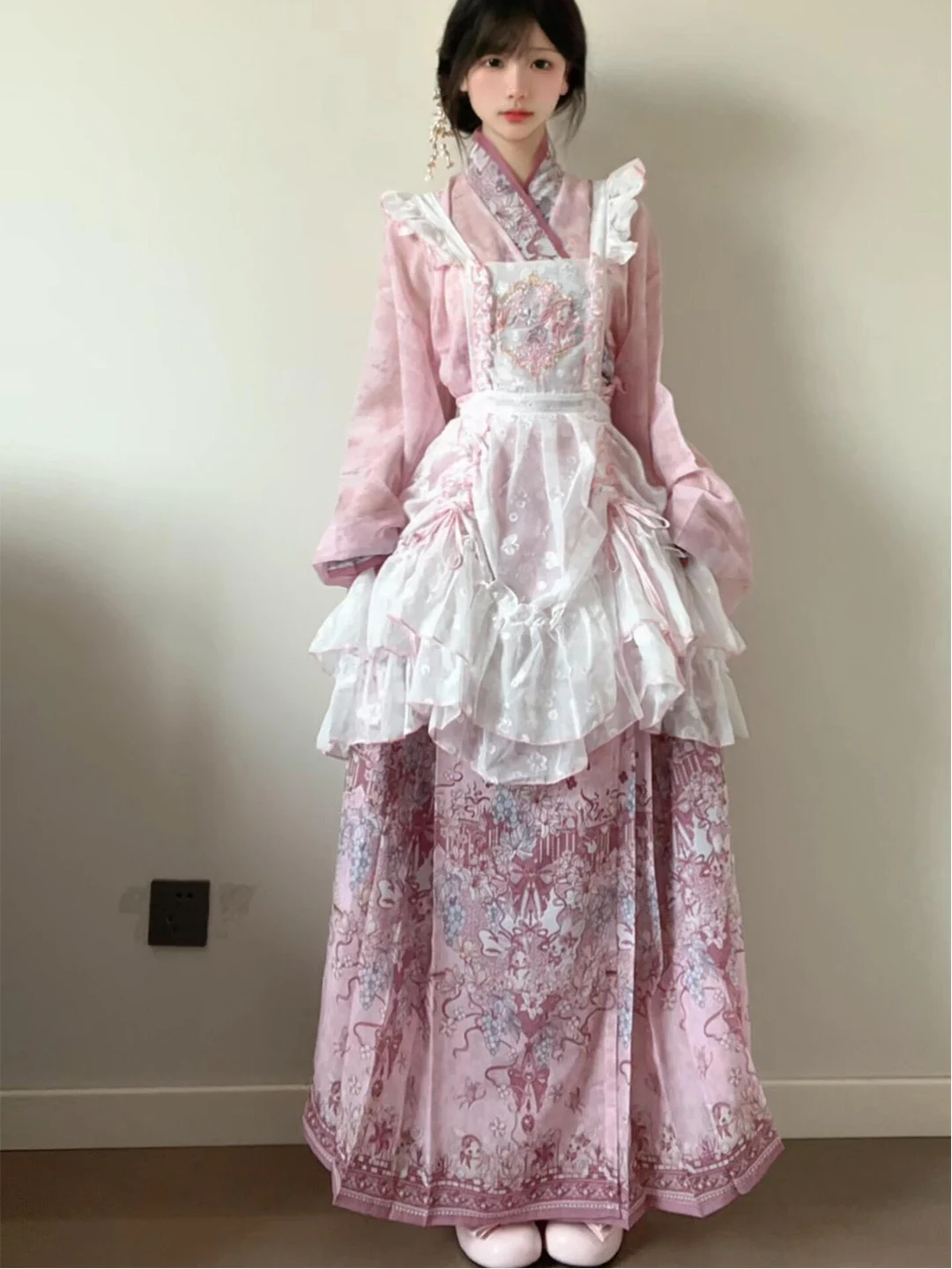 Pink Lolita Hanfu Skirt Women's Cute Sweet Summer Fashion Traditional Chinese Clothing Set Cozy Outerwear Innerwear
Pink Lolita Hanfu Skirt Women's Cute Sweet Summer Fashion Traditional Chinese Clothing Set Cozy Outerwear Innerwear