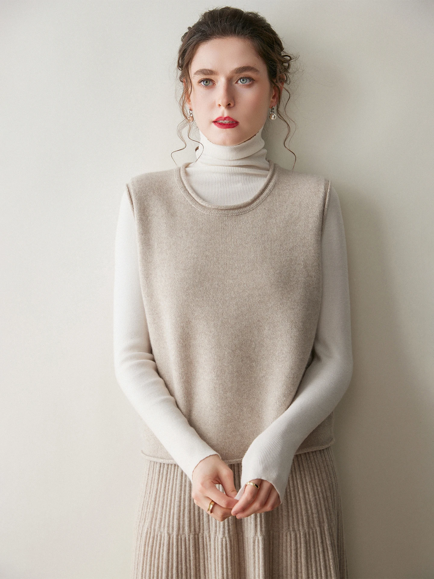 Casual Sle Camere round Ne Svel Knitted Vest Women's Autumn Winter Thiened Warm Pure Color Bal Top
Casual Sle Camere round Ne Svel Knitted Vest Women's Autumn Winter Thiened Warm Pure Color Bal Top