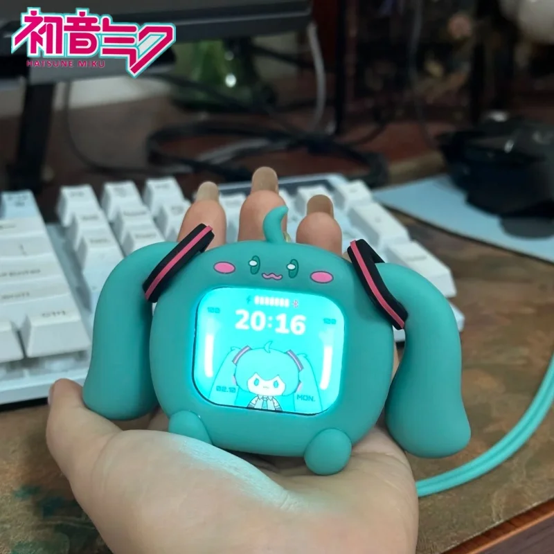 Hatsune Miku Touch Screen Interactive Wireless Bluetooth Anime Peripheral Headset Gift Box Cube Face Lcd Kids Birthday Toy
Hatsune Miku Touch Screen Interactive Wireless Bluetooth Anime Peripheral Headset Gift Box Cube Face Lcd Kids Birthday Toy