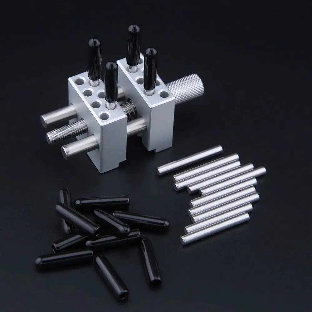 Fixed Clamp Mini Bench Vise Clamp High Flexibility Adjustable Vise Fixture Metal Accuracy Bench Pliers Model Making
Fixed Clamp Mini Bench Vise Clamp High Flexibility Adjustable Vise Fixture Metal Accuracy Bench Pliers Model Making