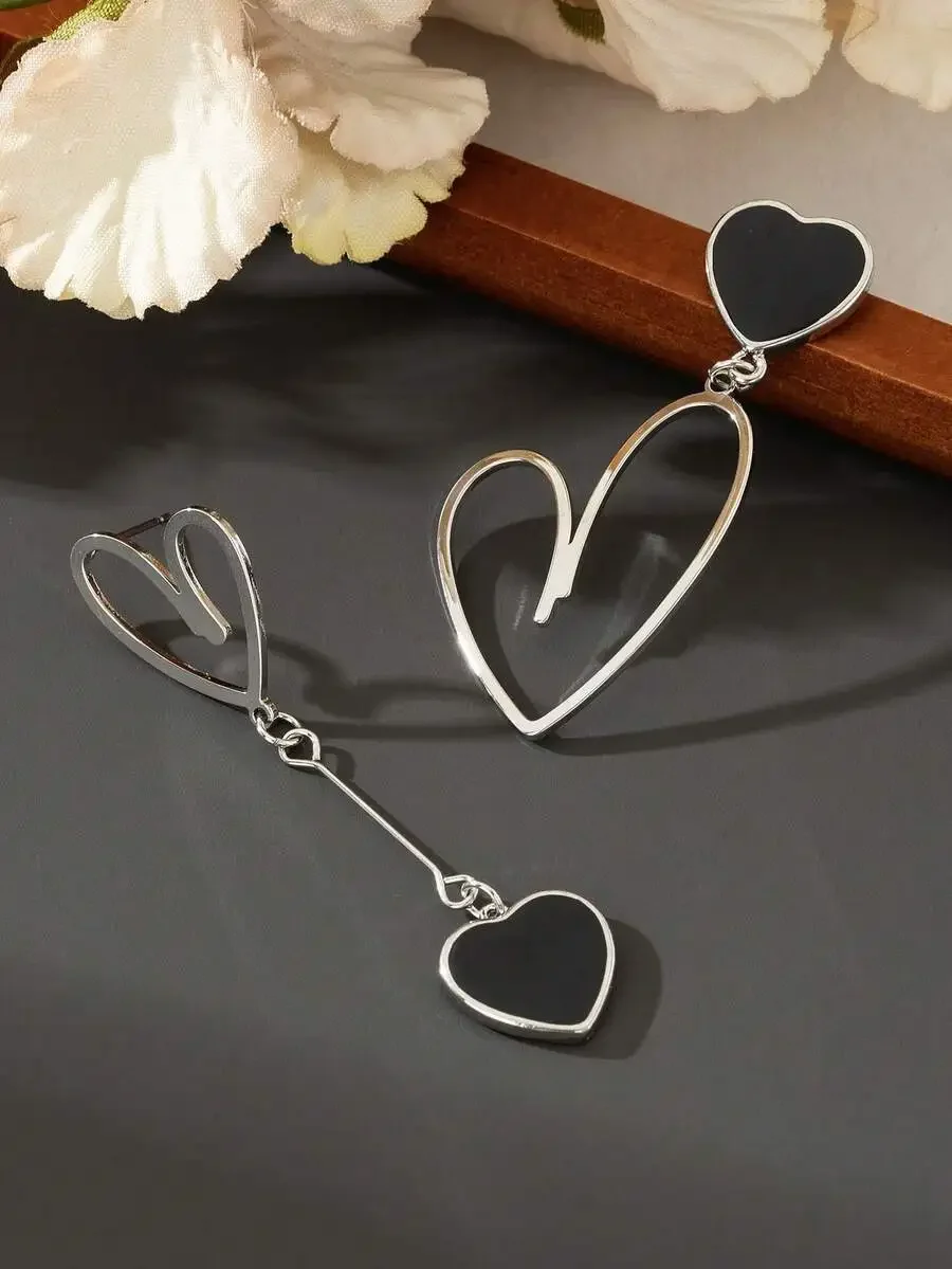 Heart Shape Metal Pendant Earrings For Women, Romantic Gift For Birthday Anniversary
Heart Shape Metal Pendant Earrings For Women, Romantic Gift For Birthday Anniversary