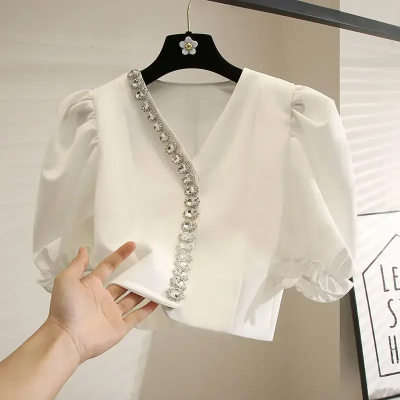 Matakawa Puff Sleeve Women Shirts Beading Puff Sleeve Solid Vintage Summer Blouses Elegant Short V Neck Sweet Blusas Mujer
Matakawa Puff Sleeve Women Shirts Beading Puff Sleeve Solid Vintage Summer Blouses Elegant Short V Neck Sweet Blusas Mujer