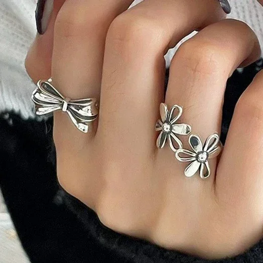 Real 925 Sterling Silver Flower Bowknot Opening Rings for Women Minimalist Vintage Fine Jewelry Exaggerated Accessories
Real 925 Sterling Silver Flower Bowknot Opening Rings for Women Minimalist Vintage Fine Jewelry Exaggerated Accessories