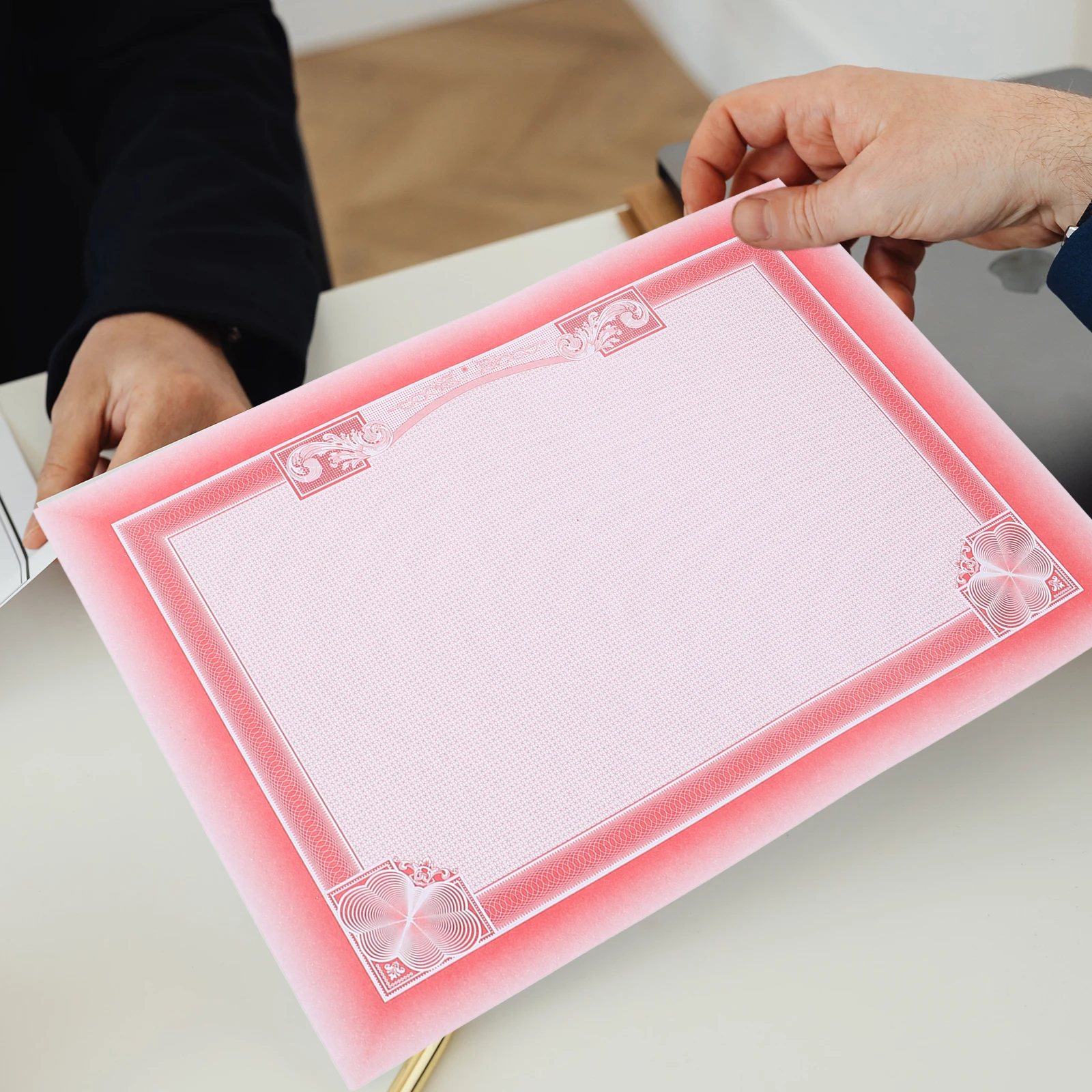 10pcs Blank Diploma Certificate Inner Paper 16K Red White Horizontal Vertical Graduation Award Ceremony Printable Writable
10pcs Blank Diploma Certificate Inner Paper 16K Red White Horizontal Vertical Graduation Award Ceremony Printable Writable