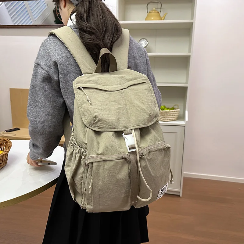 Casual Women Backpack Fashionable Large Capacity Back To School Bags Class Bag for Girl Designer Bag Cute Backpacks Mochila Sac
Casual Women Backpack Fashionable Large Capacity Back To School Bags Class Bag for Girl Designer Bag Cute Backpacks Mochila Sac