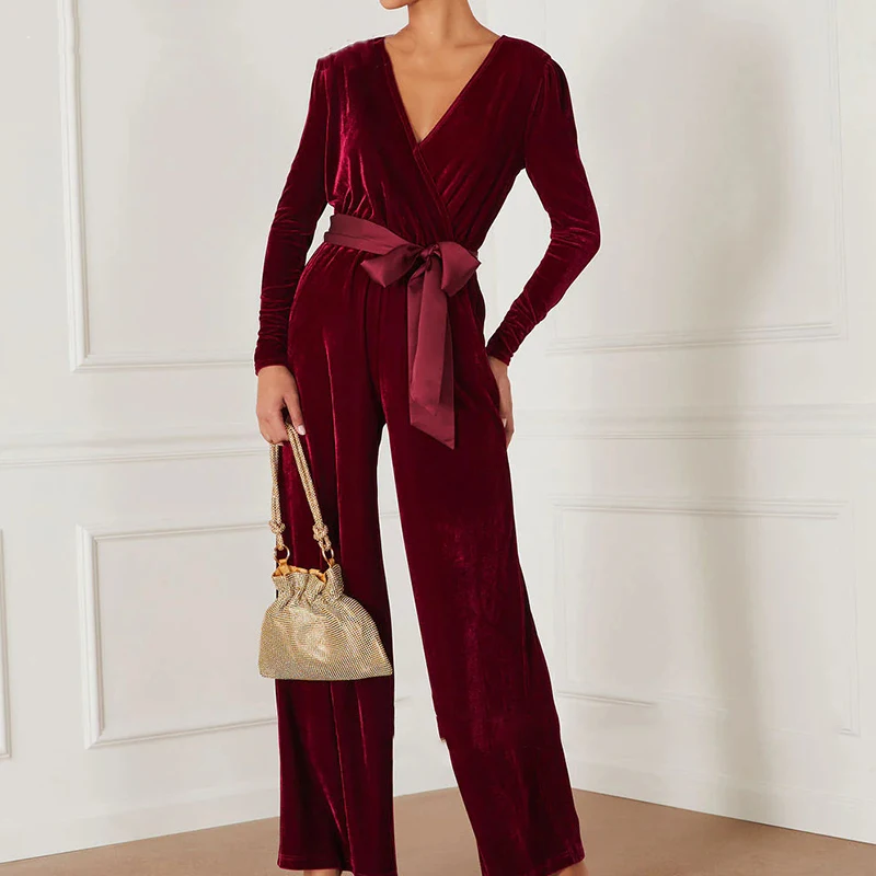 Minimalist and elegant V-neck long sleeved pants wide leg suede jumpsuit lace up waistband solid color jumpsuit
Minimalist and elegant V-neck long sleeved pants wide leg suede jumpsuit lace up waistband solid color jumpsuit