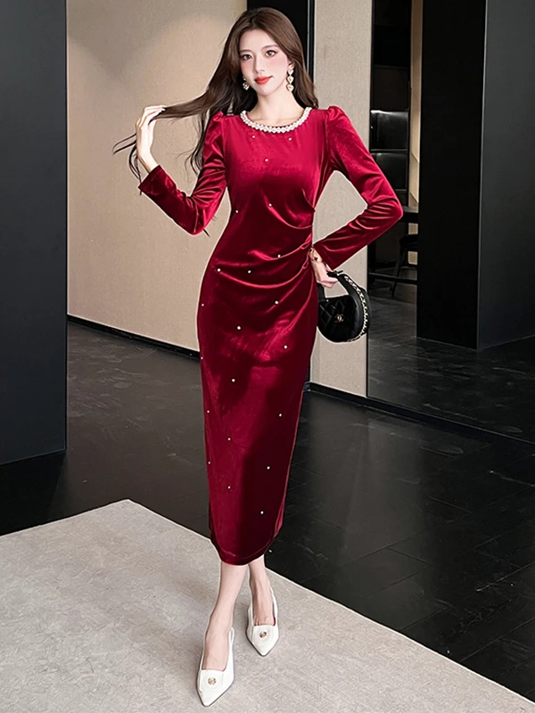 Ретро-платье из бархата с бисером, длинными рукавами, круглым вырезом, облегающее, средней длины, с разрезом, для женщин, осень-зима, новинка, сексуальное, элегантное, высокое качество
Ретро-платье из бархата с бисером, длинными рукавами, круглым вырезом, облегающее, средней длины, с разрезом, для женщин, осень-зима, новинка, сексуальное, элегантное, высокое качество