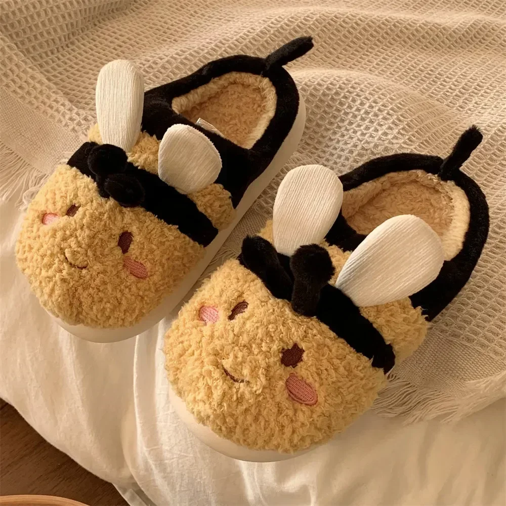 zapatos para mujeres Winter Cute Female Shoes Bee Cotton Slippers Soft Sole Anti Slip Shoes for Women Student Warm Women Shoes
zapatos para mujeres Winter Cute Female Shoes Bee Cotton Slippers Soft Sole Anti Slip Shoes for Women Student Warm Women Shoes